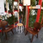 cadeira eames wood e mesa de canto barril2