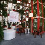 cadeira eames wood e mesa de canto barril3