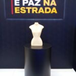 cilindro e busto