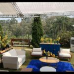 POLTRONA MIGUELITO SOFA DAN MESA DE CENTRO RAIZ BALCAO ROYAL APARADOR BANDEJA TAPETE AZUL