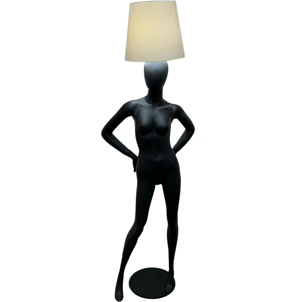 manequim preta cupula branca1