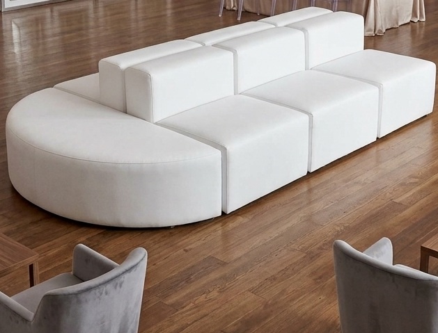 sofa Modular Didi com puff meia lua1