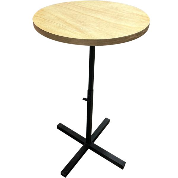mesa de canto bistro baixo Moscou 1